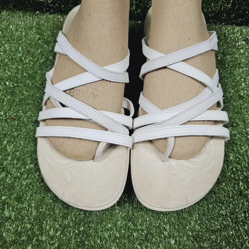 Merrell Harbor White Beige Strappy Athletic Comfort Sandals Womens Size 11